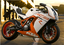 ម៉ូតូ KTM 1190 RC8 R ស៊េរីថ្មី ឆ្នាំ២០១៣  ជាប្រភេទម៉ូតូធំ មានម៉ាស៊ីនតូច ល្បឿនលឿន