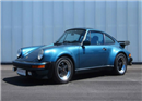 មហាសេដ្ឋី Bill Gates លក់ Porsche 911 Turbo