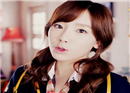 Taeyeon សមាជិកក្រុម Girl Generation គប់បាល់ត្រូវទស្សនិកជន