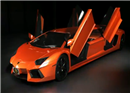 Lamborghini Aventador ប្រែខ្លួនក្លាយជា limousine ដ៏ប្រណិត (Video inside)