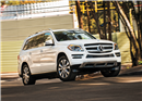 រថយន្ត Mercedes-Benz GL350 ម៉ូដែលថ្មី ឆ្នាំ២០១៣ បំពាក់ប្រព័ន្ធការពារសុវត្ថិភាពខ្ពស់ ទំនើប