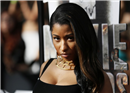 Nicki Minaj ត្រូវពស់ចឹក ខណៈពេលហាត់សមបទ 