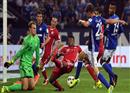 Bayern ស៊ីម្ចាស់ផ្ទះ Schalke ២-០ នៅនាទីចុងម៉ោង ដើម្បីបន្តកំណត់ត្រាឈ្នះក្នុង Bundesliga (Video Inside